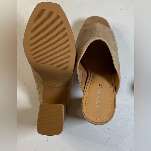 NIB Lisa Vicky Women's Joy V Camel Tan Kid Suede Mule Sandal Heel - Size 8 - Picture 9 of 10